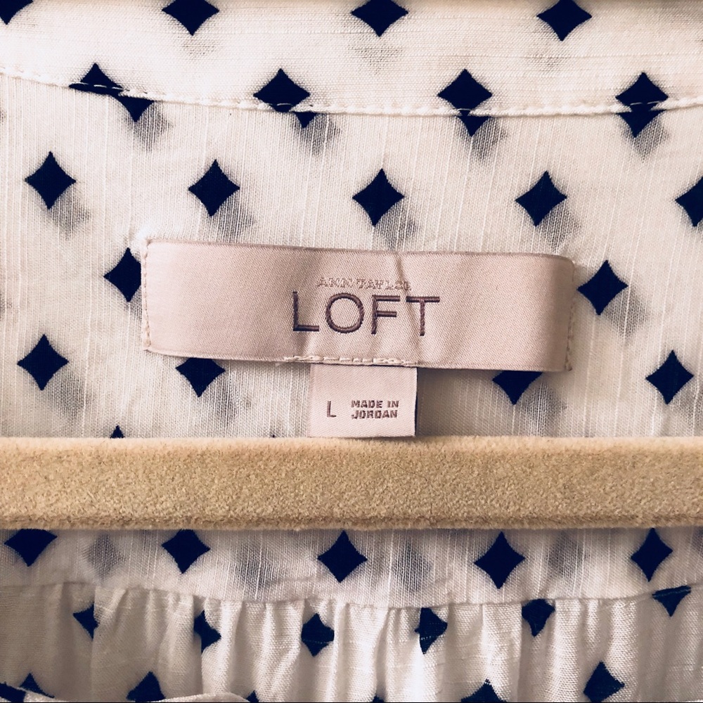 LOFT Button Down Blouse - Picture 3 of 5